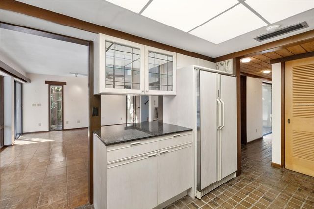 5112 JUNGLE PLUM ROAD, Sarasota, FL 34242