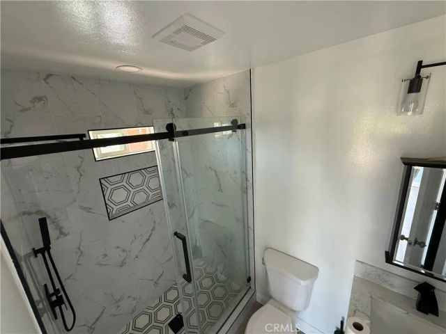 2134 Sacramento, Bakersfield, CA 93305