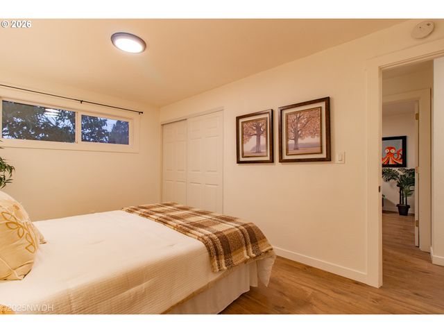 1682 HEMLOCK St, Eugene, OR 97404