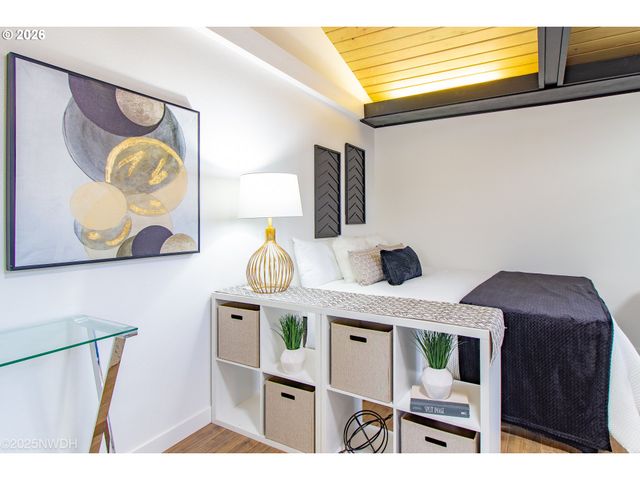 1682 HEMLOCK St, Eugene, OR 97404