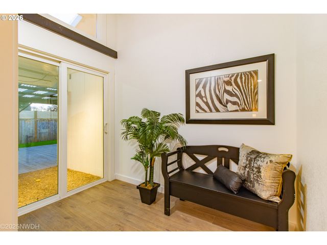 1682 HEMLOCK St, Eugene, OR 97404