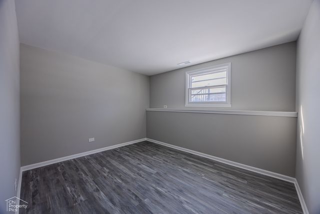 6967 Hemlock Street, Hanover Park, IL 60133