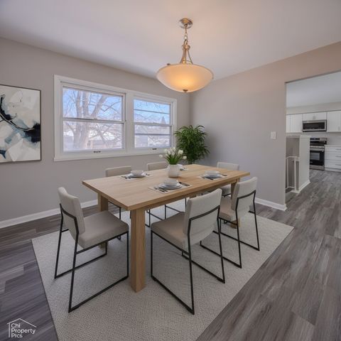 6967 Hemlock Street, Hanover Park, IL 60133