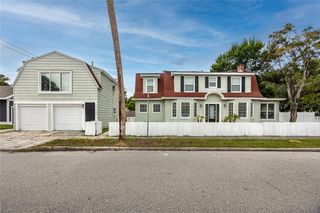 2120 10TH STREET N, St Petersburg, FL 33704