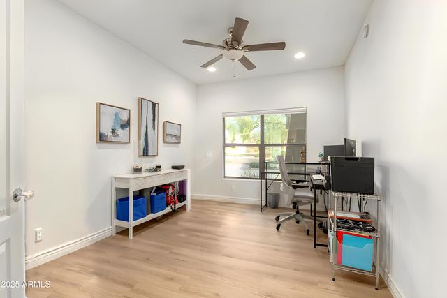 21320 N 56TH Street 1086, Phoenix, AZ 85054