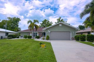 2293 RIO DE JANEIRO AVENUE, Punta Gorda, FL 33983