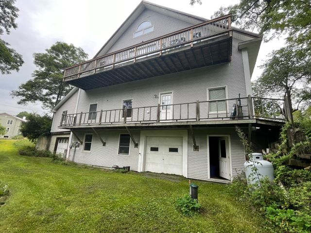 160 Route 25C, Piermont, NH 03579