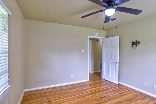 9207 Colleen Road, Houston, TX 77080