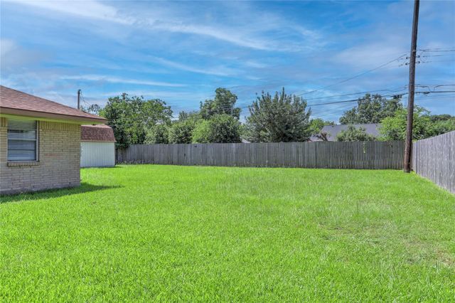 9207 Colleen Road, Houston, TX 77080