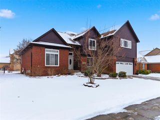 48194 Lamplighter Trail, Macomb, MI 48044