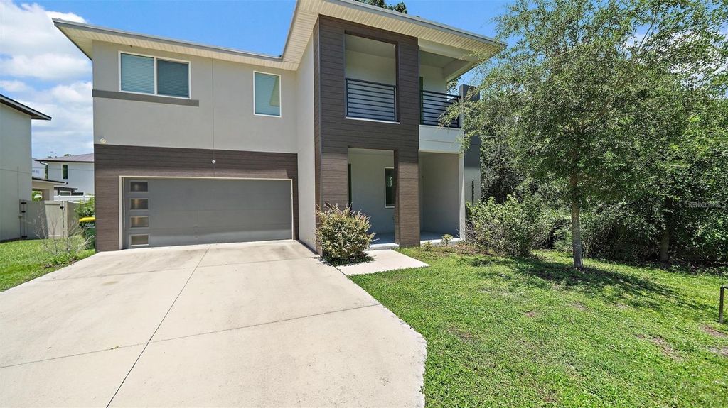 2587 TEMPLE STREET, Sarasota, FL 34239