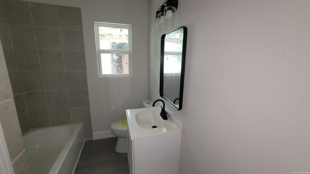 223 NASSAU DR, San Antonio, TX 78213