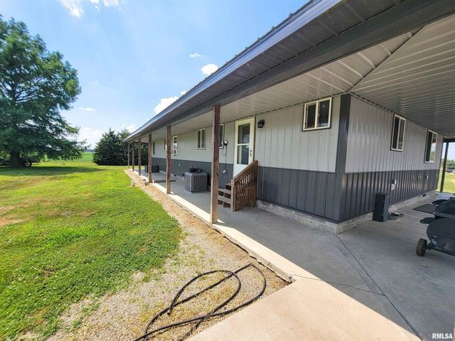 232 PALM Lane, Flora, IL 62839