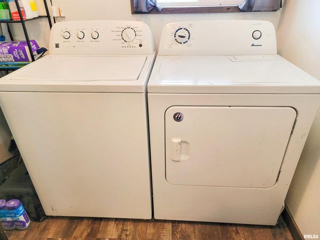 232 PALM Lane, Flora, IL 62839