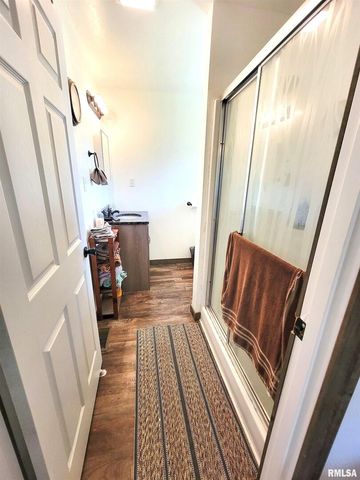 232 PALM Lane, Flora, IL 62839