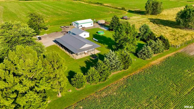 232 PALM Lane, Flora, IL 62839