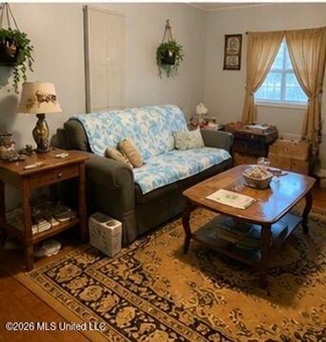 717 Carter Drive, Gulfport, MS 39507