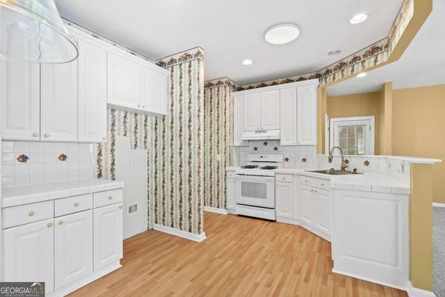 185 Thornwood Drive SE, Calhoun, GA 30701