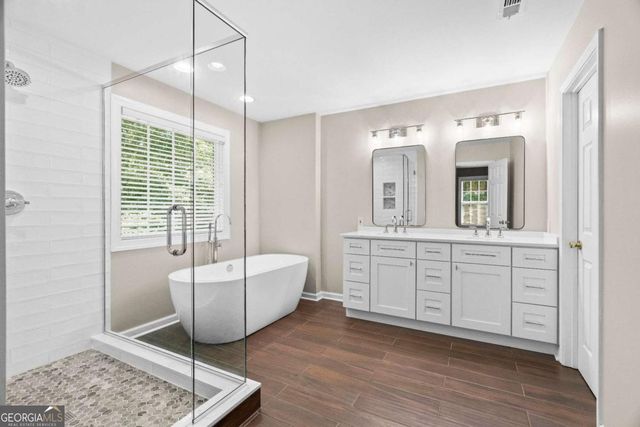 185 Thornwood Drive SE, Calhoun, GA 30701