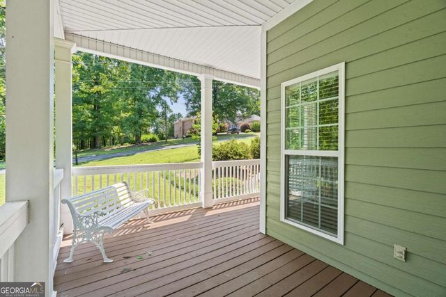 185 Thornwood Drive SE, Calhoun, GA 30701