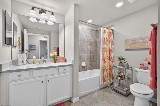 17280 Cherrywood CT, Bonita Springs, FL 34135