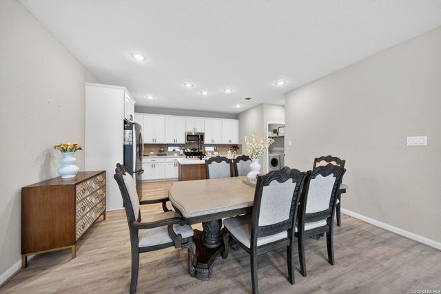 2639 barkey, San Antonio, TX 78245