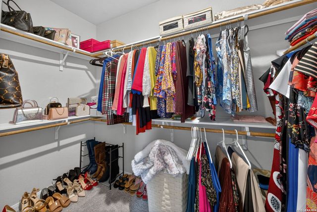 2639 barkey, San Antonio, TX 78245