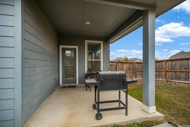 2639 barkey, San Antonio, TX 78245