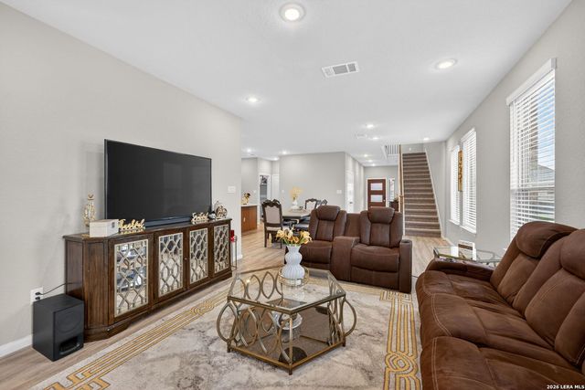 2639 barkey, San Antonio, TX 78245