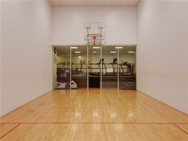 40 N Interstate 35 S 8C4, Austin, TX 78701