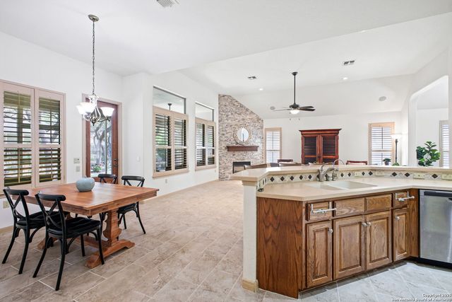 146 Roseheart, San Antonio, TX 78259