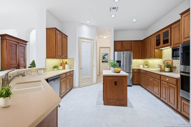 146 Roseheart, San Antonio, TX 78259
