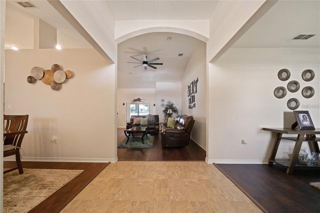 6518 CRESCENT LOOP, Winter Haven, FL 33884