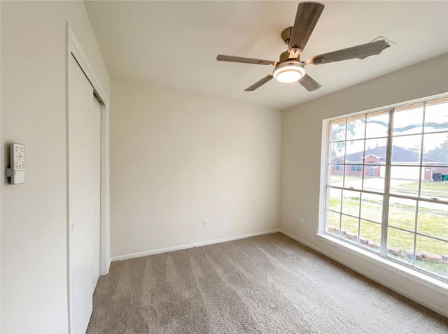 1606 Blue Heather Lane, Fresno, TX 77545