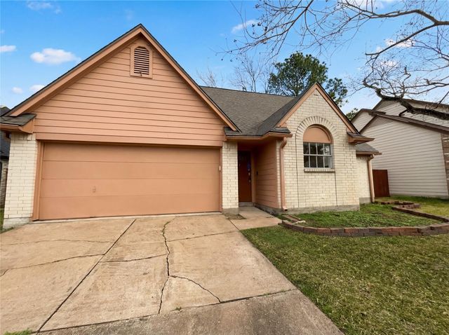 1606 Blue Heather Lane, Fresno, TX 77545