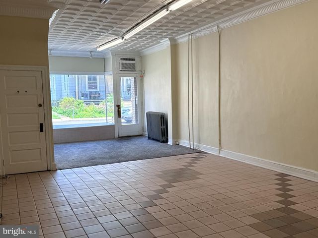 10 E GLENSIDE AVE, Glenside, PA 19038