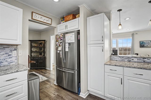 1107 W 4th Street, Sand Springs, OK 74063