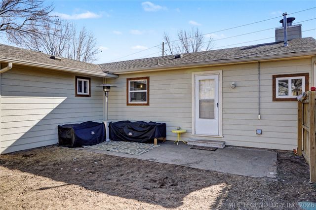 1107 W 4th Street, Sand Springs, OK 74063