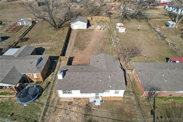1107 W 4th Street, Sand Springs, OK 74063