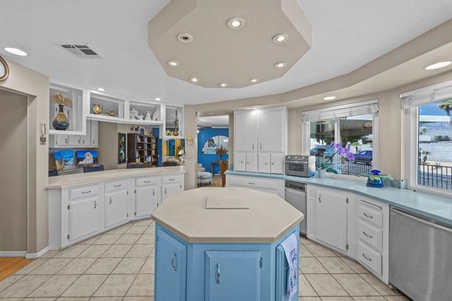 39731 Palm Greens Parkway, Palm Desert, CA 92260