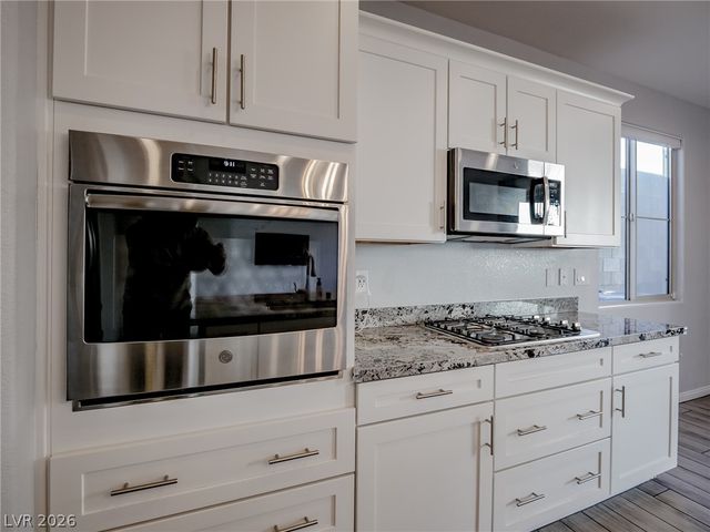 10280 Grey Pine Court, Las Vegas, NV 89166