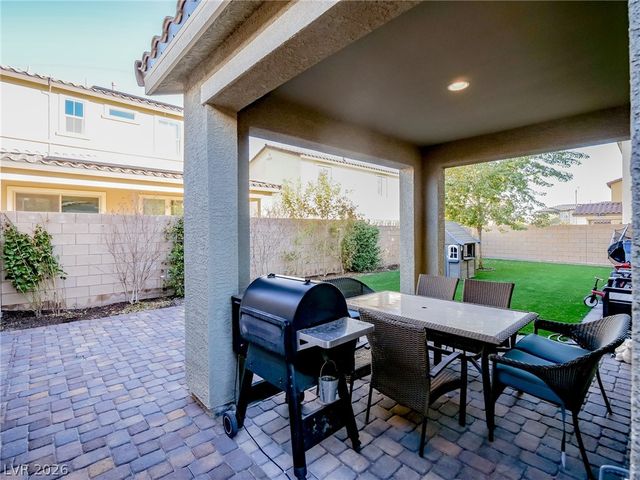 10280 Grey Pine Court, Las Vegas, NV 89166