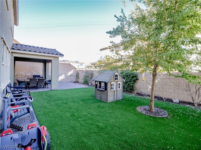 10280 Grey Pine Court, Las Vegas, NV 89166