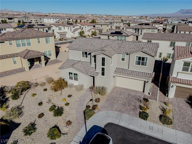10280 Grey Pine Court, Las Vegas, NV 89166
