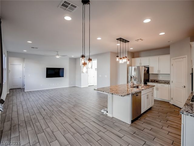 10280 Grey Pine Court, Las Vegas, NV 89166