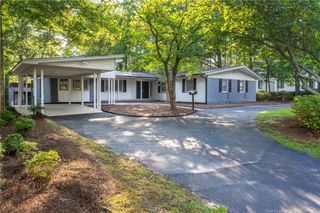 216 Glenburney Drive, Fayetteville, NC 28303