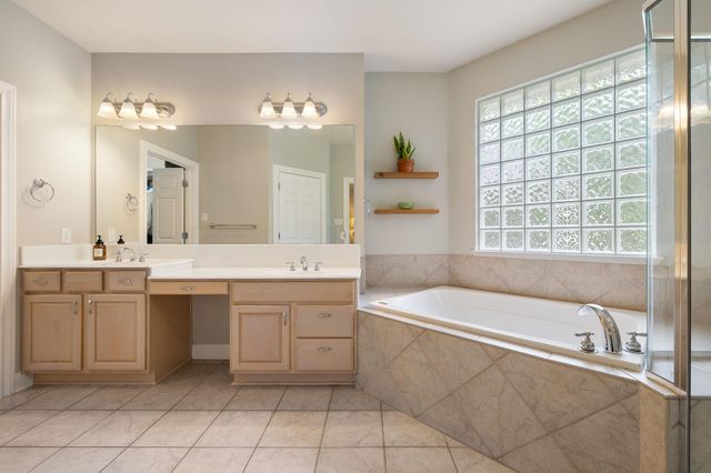 2263 Hamlet CIR, Round Rock, TX 78664
