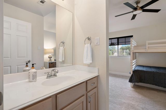 2263 Hamlet CIR, Round Rock, TX 78664