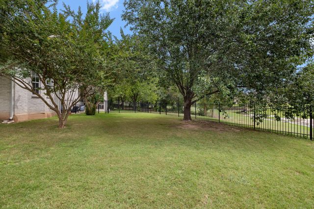 2263 Hamlet CIR, Round Rock, TX 78664