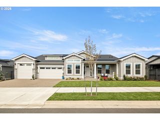 6043 Se JURA St, Hillsboro, OR 97123